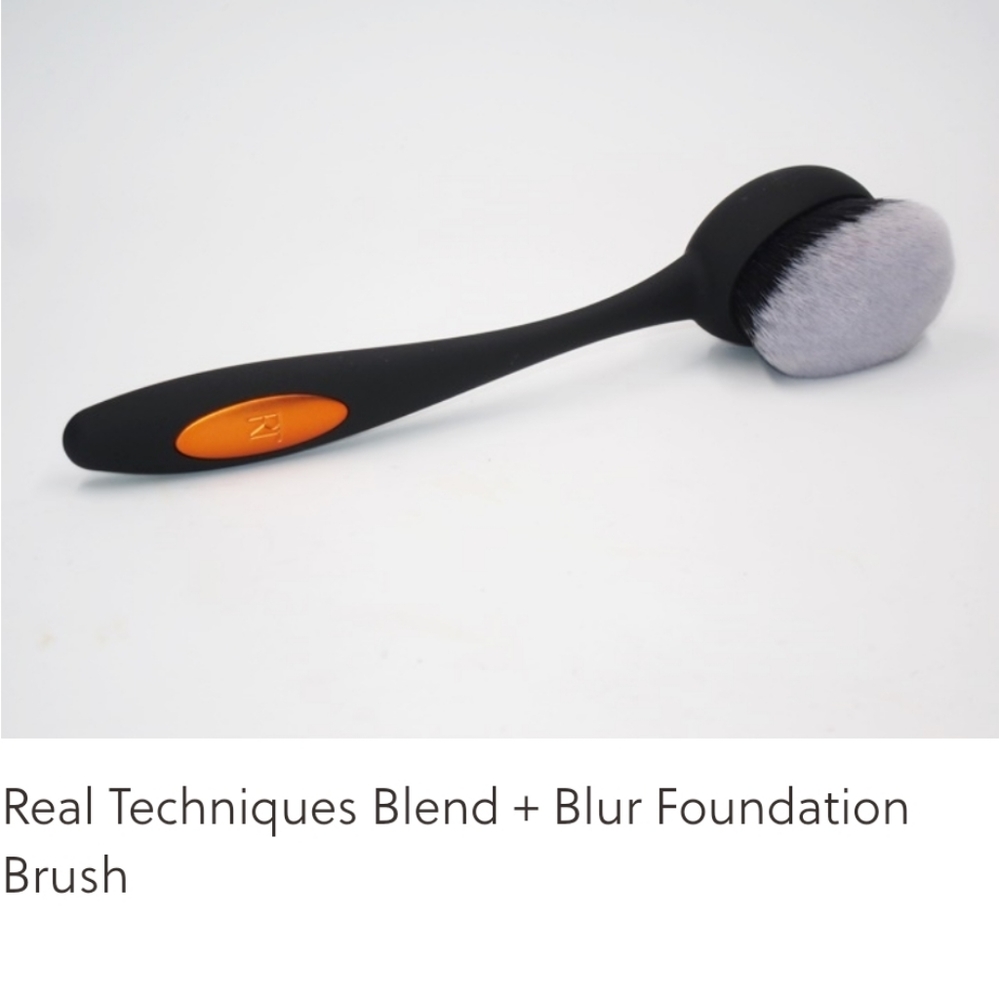 Real Techniques Blend & Blur Foundation Brush